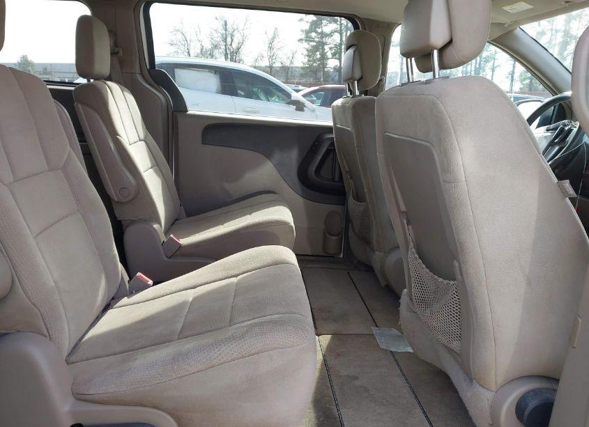 Photo 8 of 2011 Chrysler Town & COUNTRY TOURING (VIN 2A4RR5DG5BR651208)