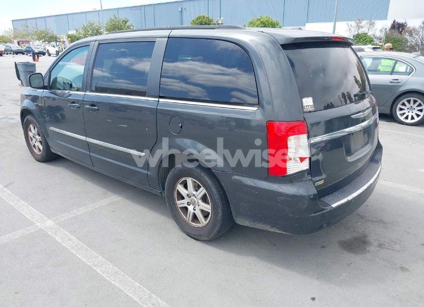 Photo 3 of 2011 Chrysler Town & COUNTRY TOURING (VIN 2A4RR5DG5BR703274)