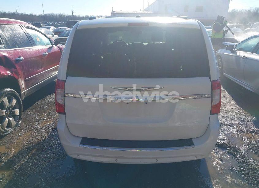 Photo 16 of 2011 Chrysler Town & COUNTRY TOURING (VIN 2A4RR5DG5BR713500)