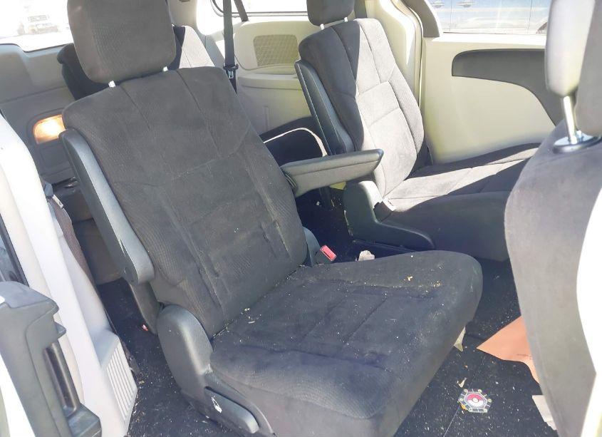 Photo 8 of 2011 Chrysler Town & COUNTRY TOURING (VIN 2A4RR5DG6BR621344)