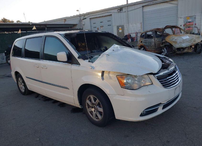 2011 Chrysler Town & COUNTRY TOURING (VIN 2A4RR5DG6BR638127) main photo