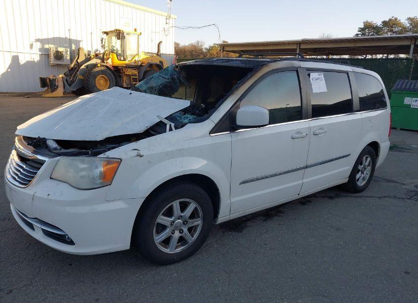 Photo 2 of 2011 Chrysler Town & COUNTRY TOURING (VIN 2A4RR5DG6BR638127)
