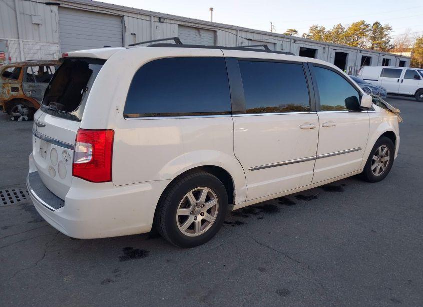Photo 4 of 2011 Chrysler Town & COUNTRY TOURING (VIN 2A4RR5DG6BR638127)