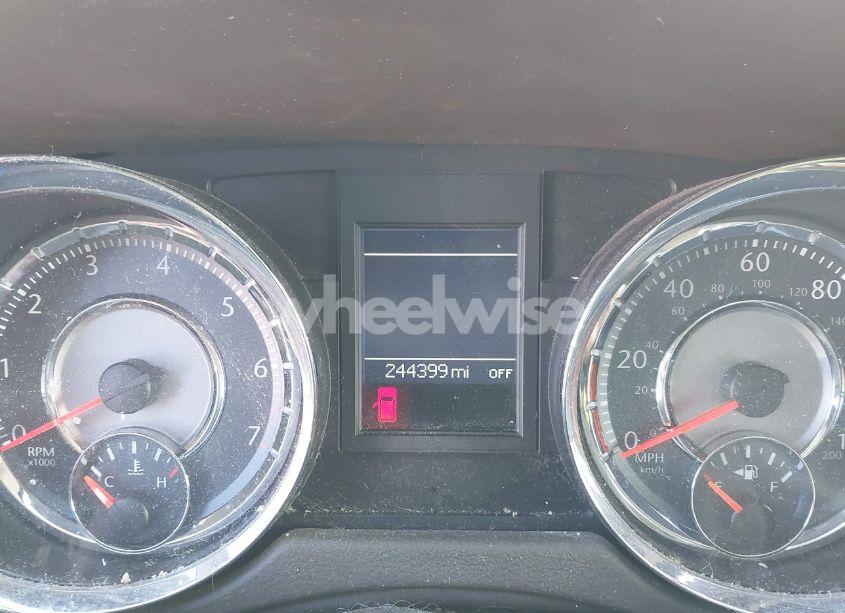 Photo 7 of 2011 Chrysler Town & COUNTRY TOURING (VIN 2A4RR5DG6BR655235)