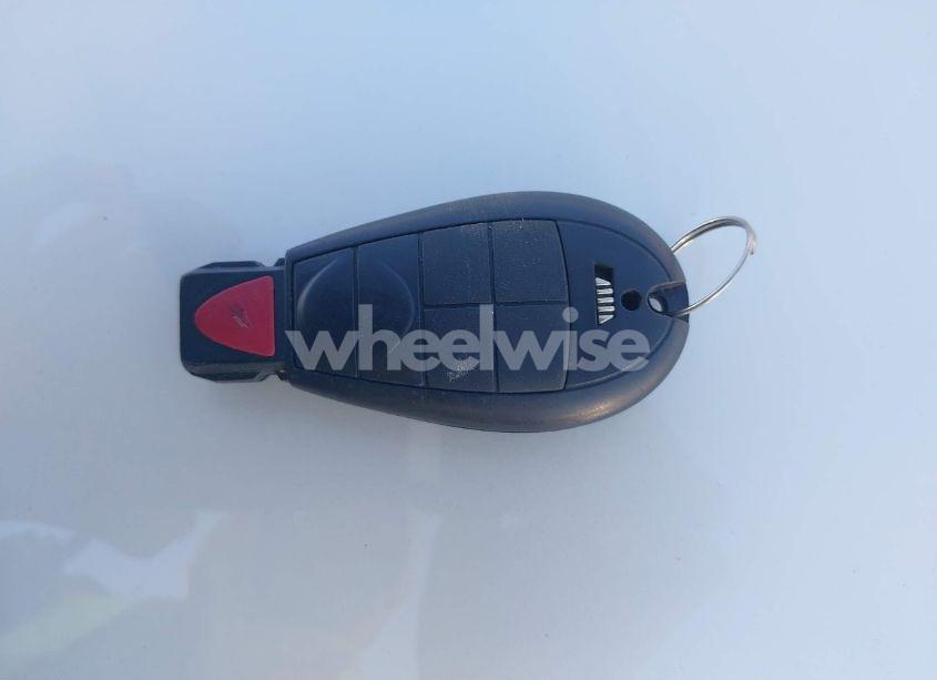 Photo 11 of 2011 Chrysler Town & COUNTRY TOURING (VIN 2A4RR5DG6BR658104)