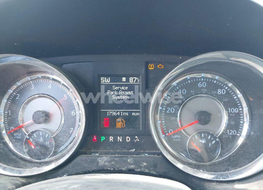 Photo 7 of 2011 Chrysler Town & COUNTRY TOURING (VIN 2A4RR5DG6BR675873)