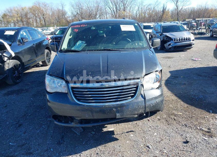 Photo 12 of 2011 Chrysler Town & COUNTRY TOURING (VIN 2A4RR5DG6BR677221)