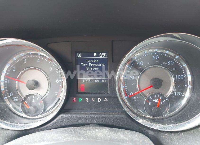 Photo 7 of 2011 Chrysler Town & COUNTRY TOURING (VIN 2A4RR5DG6BR734856)