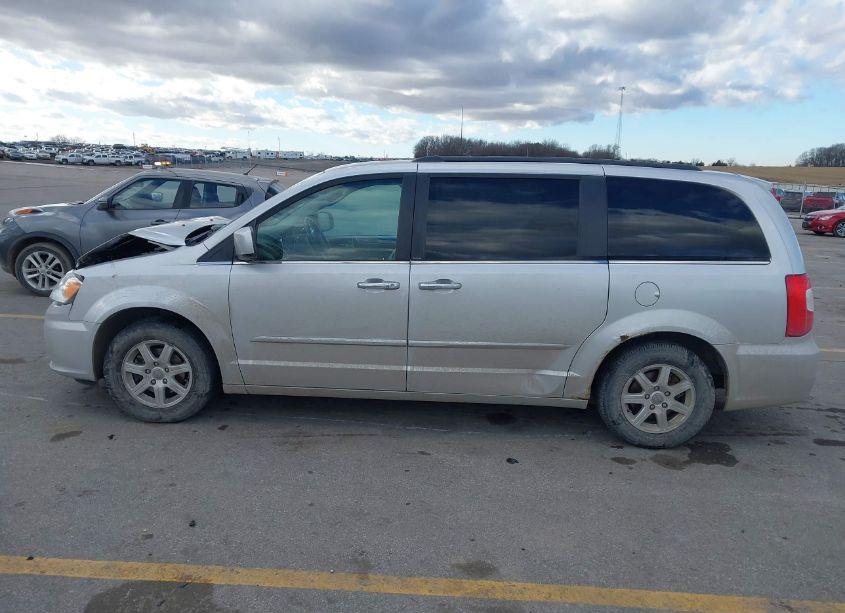 Photo 14 of 2011 Chrysler Town & COUNTRY TOURING (VIN 2A4RR5DG6BR771633)