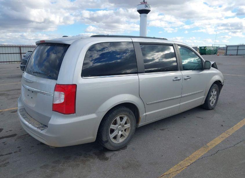 Photo 4 of 2011 Chrysler Town & COUNTRY TOURING (VIN 2A4RR5DG6BR771633)