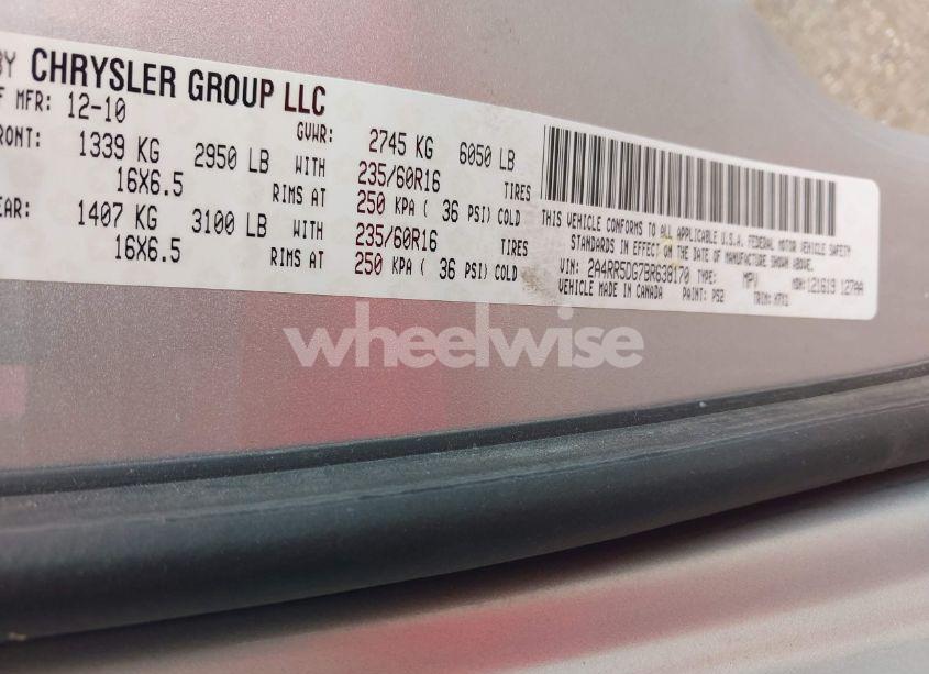 Photo 9 of 2011 Chrysler Town & COUNTRY TOURING (VIN 2A4RR5DG7BR638170)