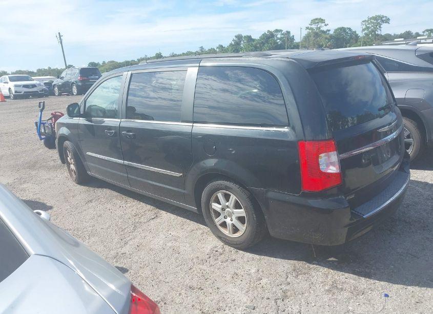 Photo 3 of 2011 Chrysler Town & COUNTRY TOURING (VIN 2A4RR5DG7BR641473)