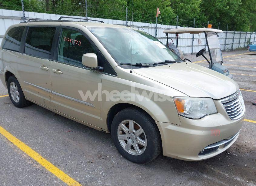 2011 Chrysler Town & COUNTRY TOURING (VIN 2A4RR5DG7BR701607) main photo