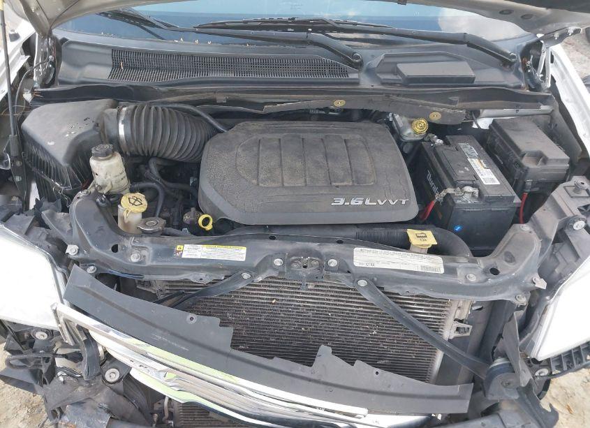 Photo 10 of 2011 Chrysler Town & COUNTRY TOURING (VIN 2A4RR5DG7BR703597)