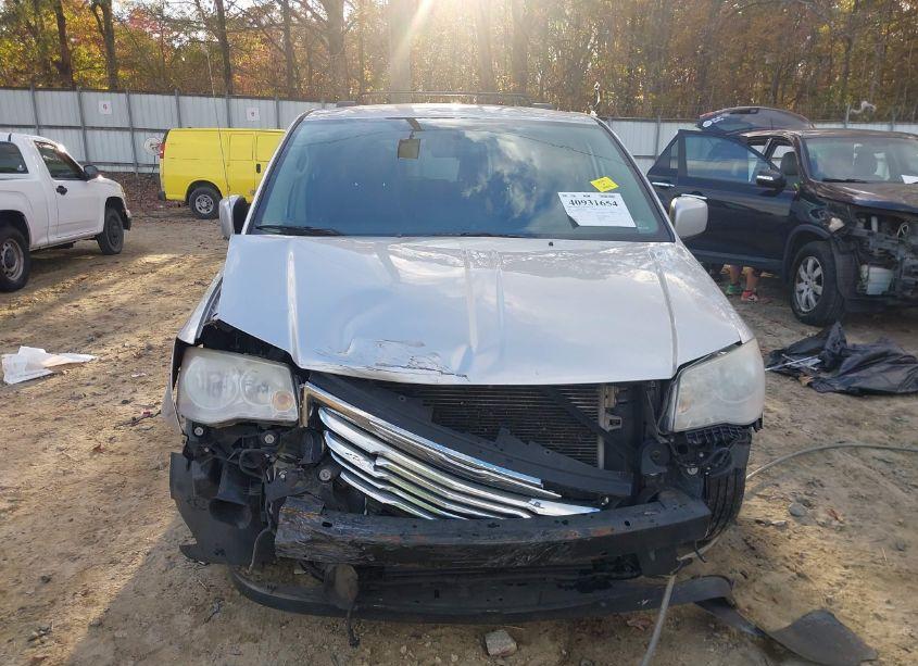 Photo 13 of 2011 Chrysler Town & COUNTRY TOURING (VIN 2A4RR5DG7BR703597)