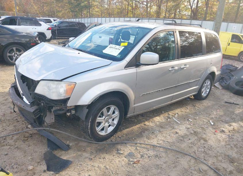 Photo 2 of 2011 Chrysler Town & COUNTRY TOURING (VIN 2A4RR5DG7BR703597)