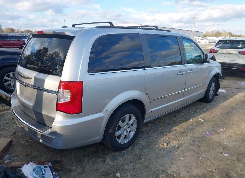 Photo 4 of 2011 Chrysler Town & COUNTRY TOURING (VIN 2A4RR5DG7BR703597)