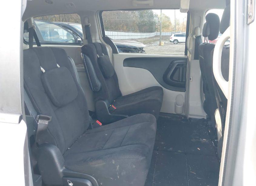 Photo 8 of 2011 Chrysler Town & COUNTRY TOURING (VIN 2A4RR5DG7BR703597)