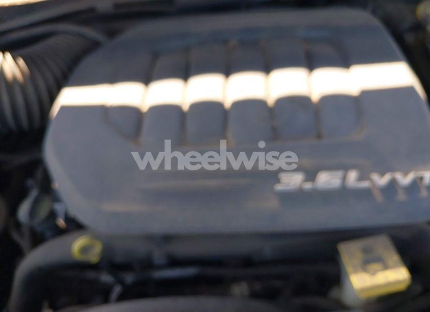 Photo 10 of 2011 Chrysler Town & COUNTRY TOURING (VIN 2A4RR5DG7BR723431)