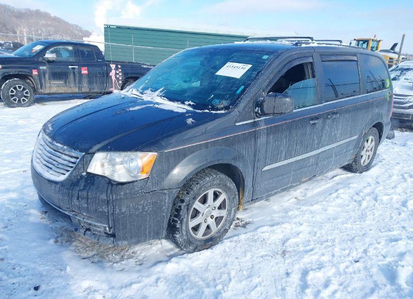 Photo 2 of 2011 Chrysler Town & COUNTRY TOURING (VIN 2A4RR5DG7BR746949)