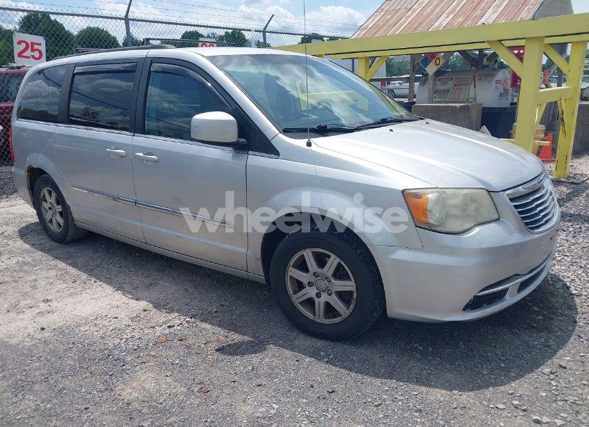 2011 Chrysler Town & COUNTRY TOURING (VIN 2A4RR5DG7BR765968) main photo