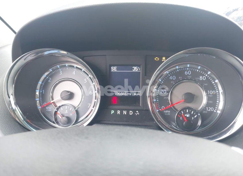 Photo 7 of 2011 Chrysler Town & COUNTRY TOURING (VIN 2A4RR5DG8BR616775)