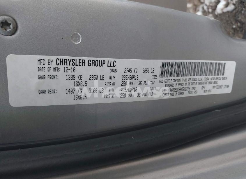 Photo 9 of 2011 Chrysler Town & COUNTRY TOURING (VIN 2A4RR5DG8BR616775)