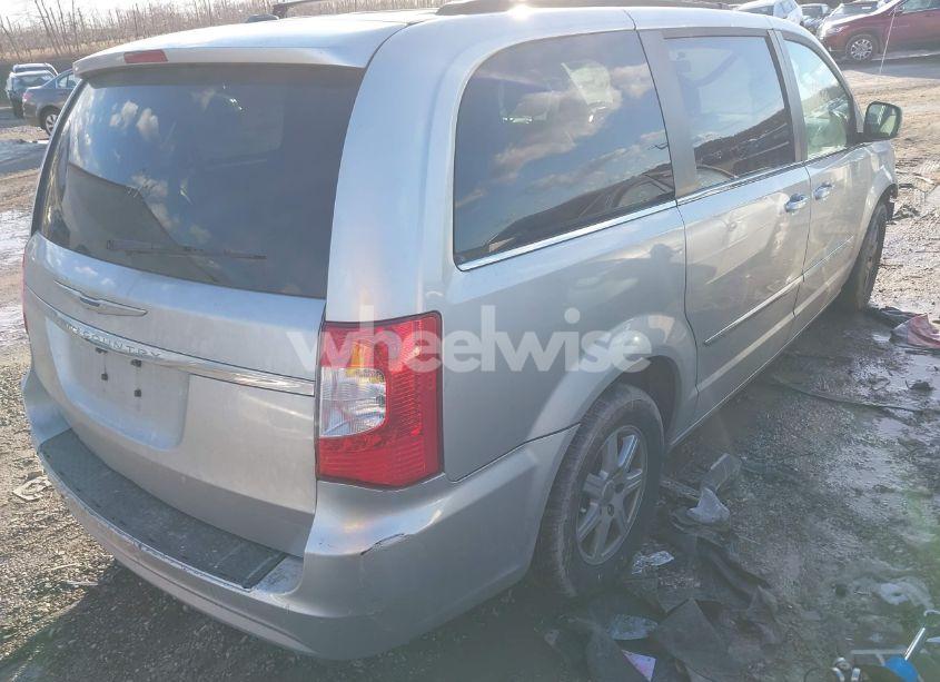 Photo 4 of 2011 Chrysler Town & COUNTRY TOURING (VIN 2A4RR5DG8BR623208)