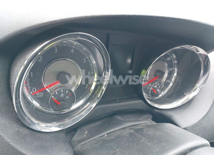 Photo 7 of 2011 Chrysler Town & COUNTRY TOURING (VIN 2A4RR5DG9BR645394)