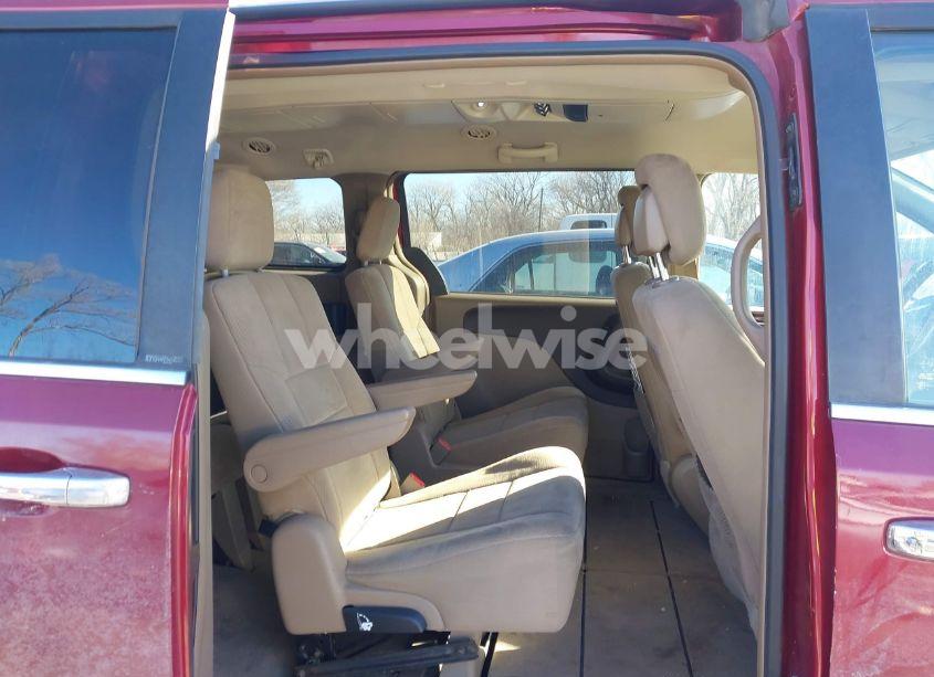 Photo 8 of 2011 Chrysler Town & COUNTRY TOURING (VIN 2A4RR5DG9BR683837)