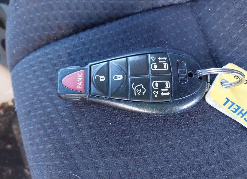 Photo 11 of 2011 Chrysler Town & COUNTRY TOURING (VIN 2A4RR5DG9BR723463)