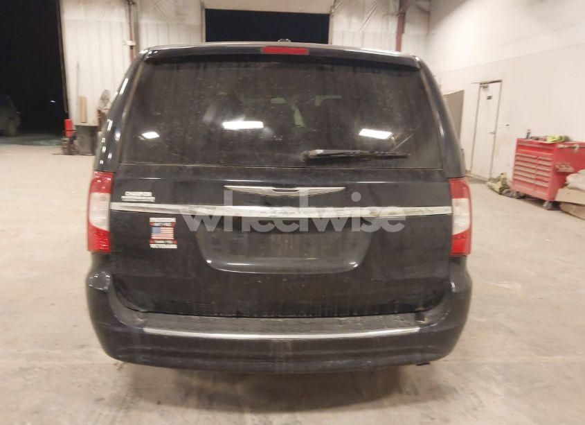 Photo 16 of 2011 Chrysler Town & COUNTRY TOURING (VIN 2A4RR5DG9BR729392)