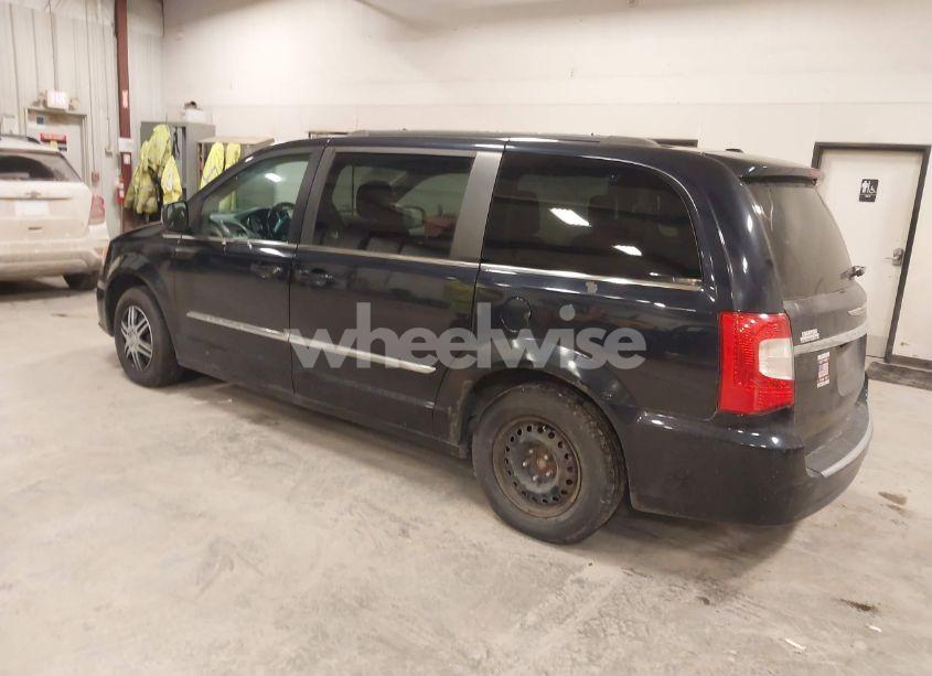 Photo 3 of 2011 Chrysler Town & COUNTRY TOURING (VIN 2A4RR5DG9BR729392)