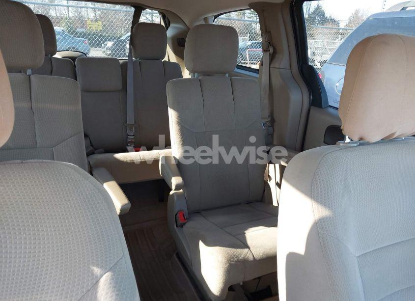 Photo 8 of 2011 Chrysler Town & COUNTRY TOURING (VIN 2A4RR5DG9BR780598)