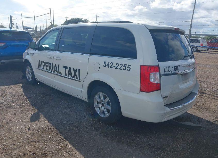 Photo 3 of 2011 Chrysler Town & COUNTRY TOURING (VIN 2A4RR5DG9BR789107)