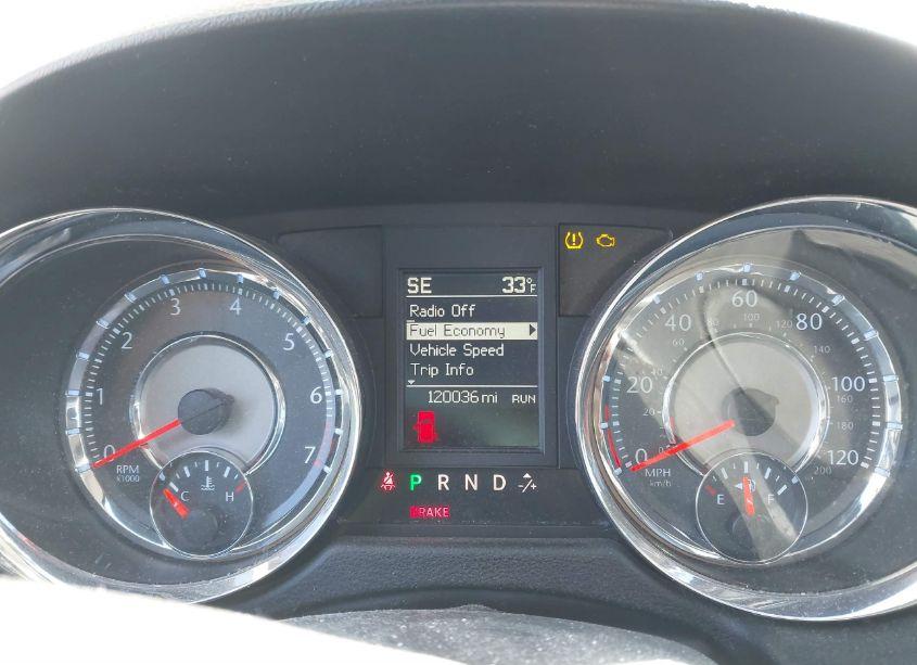 Photo 7 of 2011 Chrysler Town & COUNTRY TOURING (VIN 2A4RR5DGXBR658042)