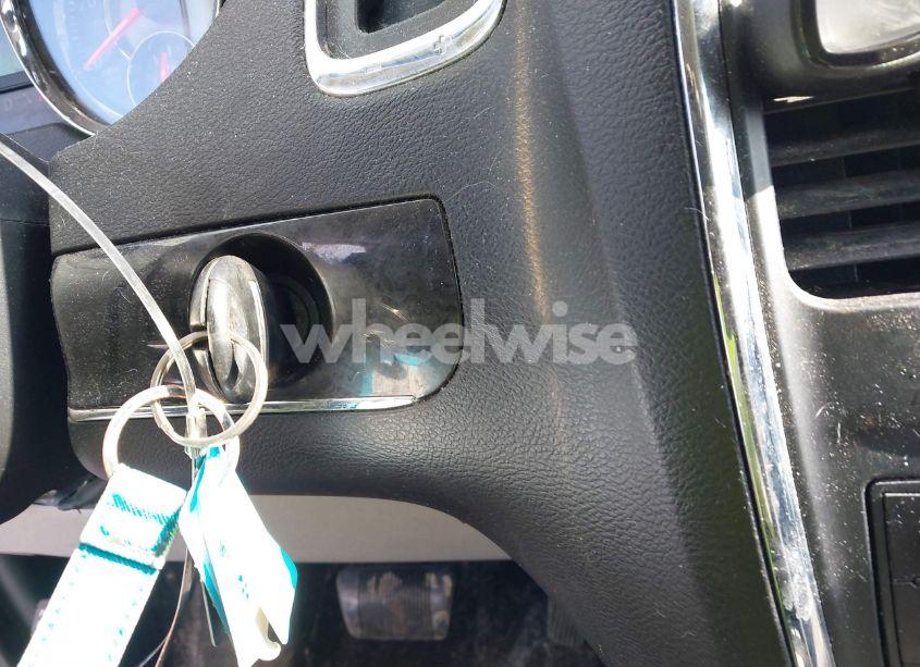 Photo 11 of 2011 Chrysler Town & COUNTRY TOURING (VIN 2A4RR5DGXBR677206)