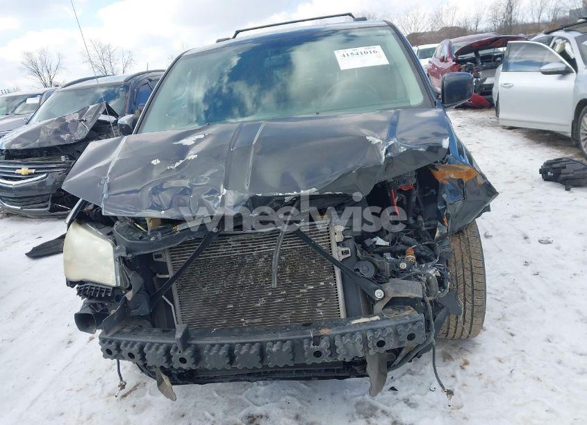 Photo 13 of 2011 Chrysler Town & COUNTRY TOURING (VIN 2A4RR5DGXBR677206)