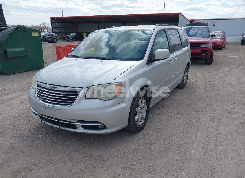 Photo 2 of 2011 Chrysler Town & COUNTRY TOURING (VIN 2A4RR5DGXBR780044)