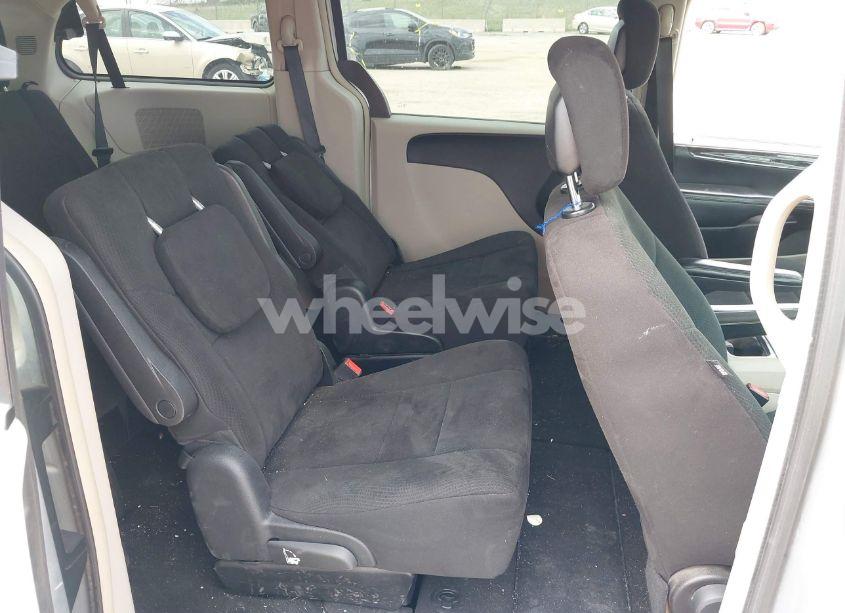 Photo 8 of 2011 Chrysler Town & COUNTRY TOURING (VIN 2A4RR5DGXBR780044)