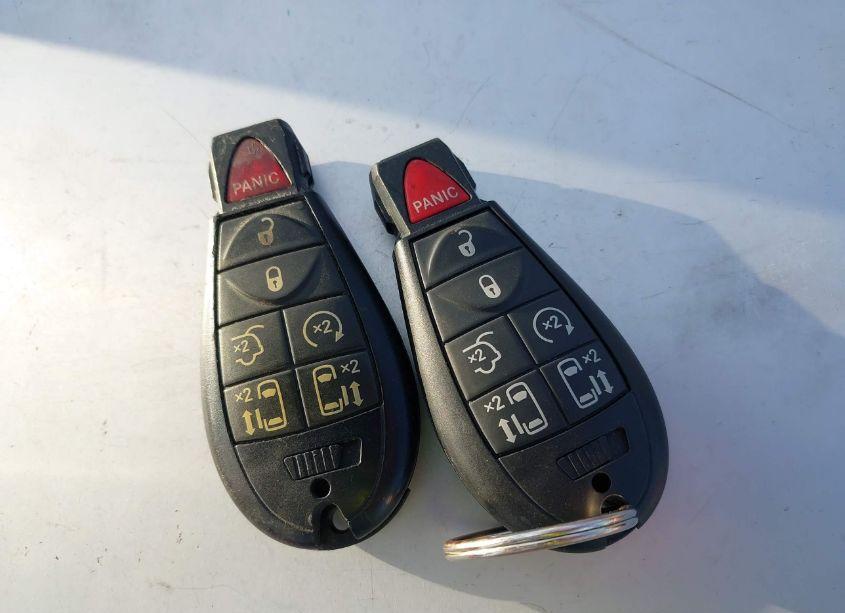 Photo 11 of 2010 Chrysler Town & COUNTRY TOURING (VIN 2A4RR5DX0AR286435)