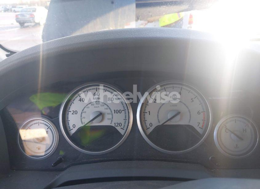 Photo 7 of 2010 Chrysler Town & COUNTRY TOURING (VIN 2A4RR5DX1AR395132)