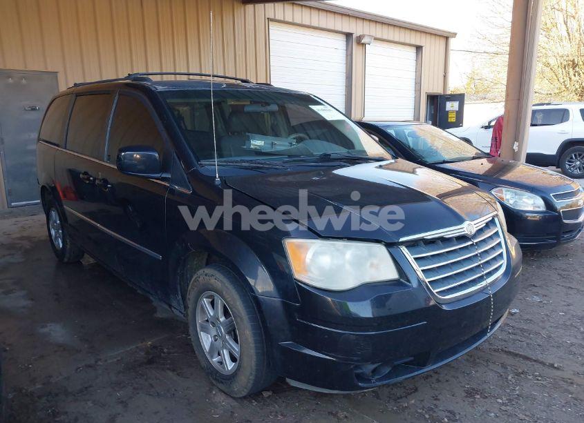 2010 Chrysler Town & COUNTRY TOURING (VIN 2A4RR5DX2AR124323) main photo