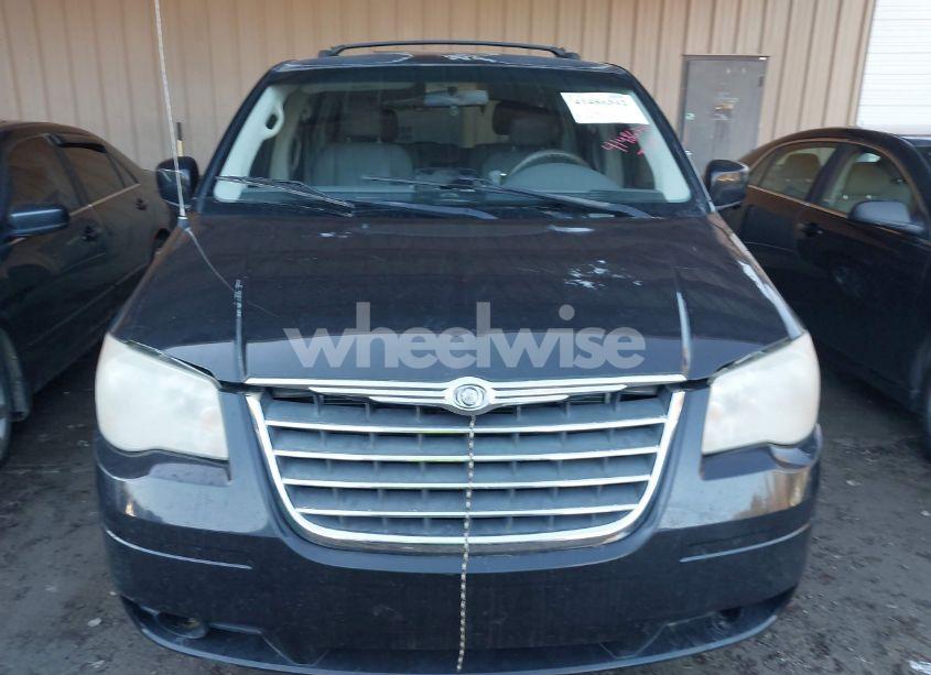 Photo 6 of 2010 Chrysler Town & COUNTRY TOURING (VIN 2A4RR5DX2AR124323)