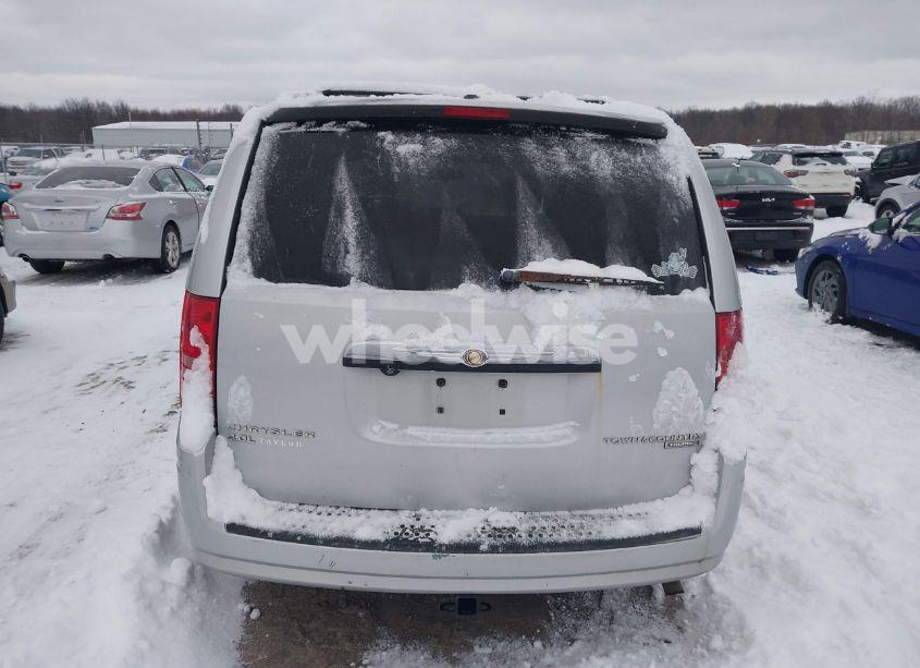 Photo 16 of 2010 Chrysler Town & COUNTRY TOURING (VIN 2A4RR5DX2AR193478)