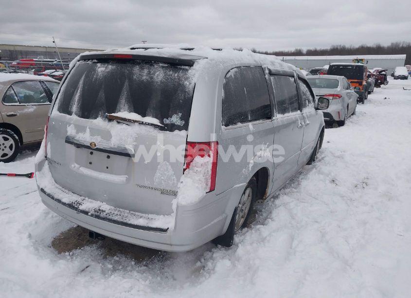 Photo 4 of 2010 Chrysler Town & COUNTRY TOURING (VIN 2A4RR5DX2AR193478)