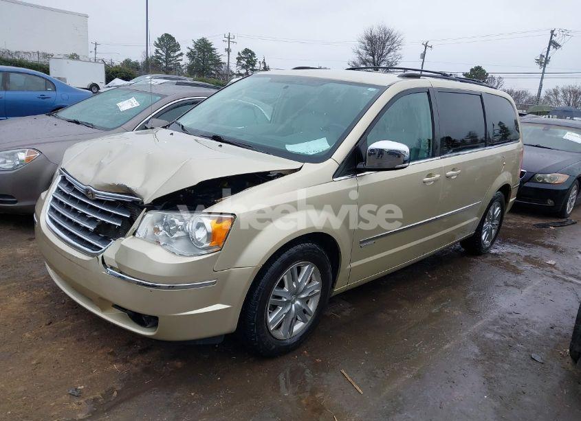 Photo 2 of 2010 Chrysler Town & COUNTRY TOURING (VIN 2A4RR5DX3AR290950)