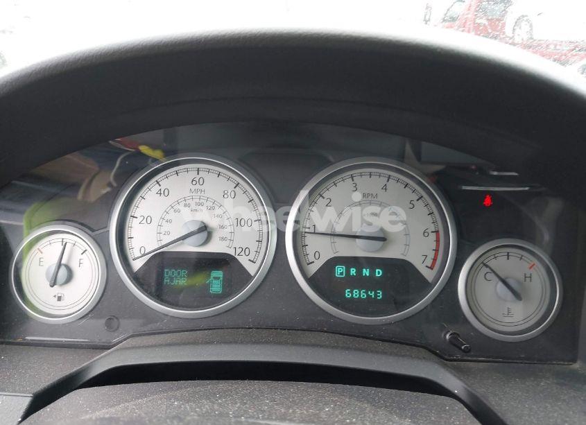 Photo 7 of 2010 Chrysler Town & COUNTRY TOURING (VIN 2A4RR5DX3AR290950)