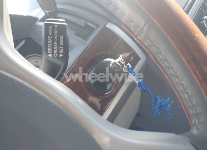 Photo 11 of 2010 Chrysler Town & COUNTRY TOURING (VIN 2A4RR5DX4AR329139)