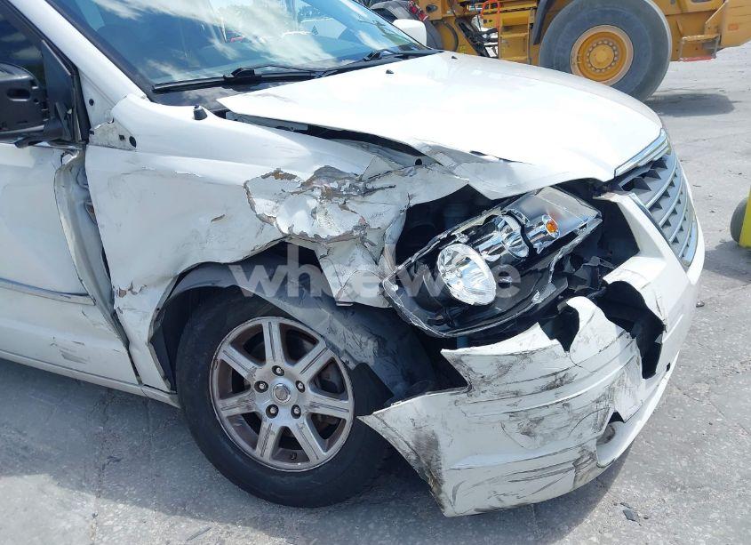 Photo 6 of 2010 Chrysler Town & COUNTRY TOURING (VIN 2A4RR5DX5AR162774)